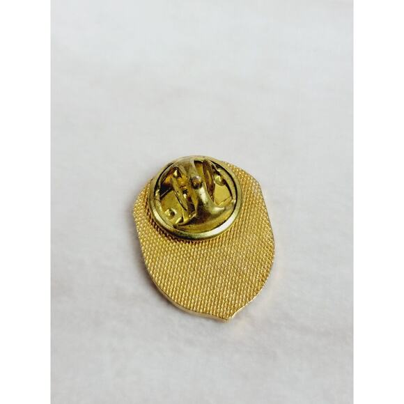 National Safety Council 21 Year Safe Driver Award Hat Lapel Jacket Pin Pinback - Picture 2 of 3